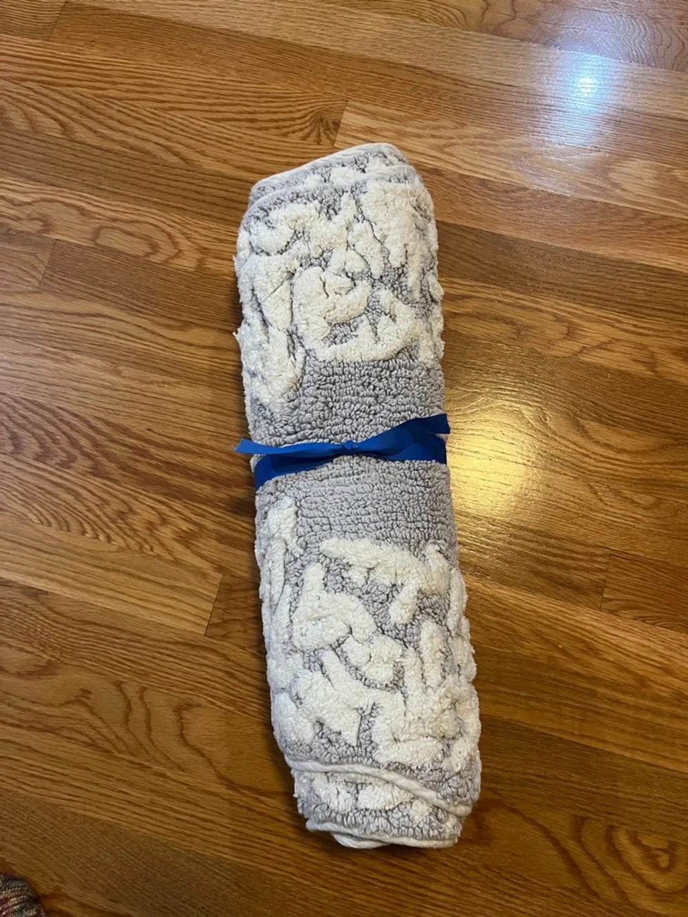 Anthropologie Geraldine Large Bath Mat NWT